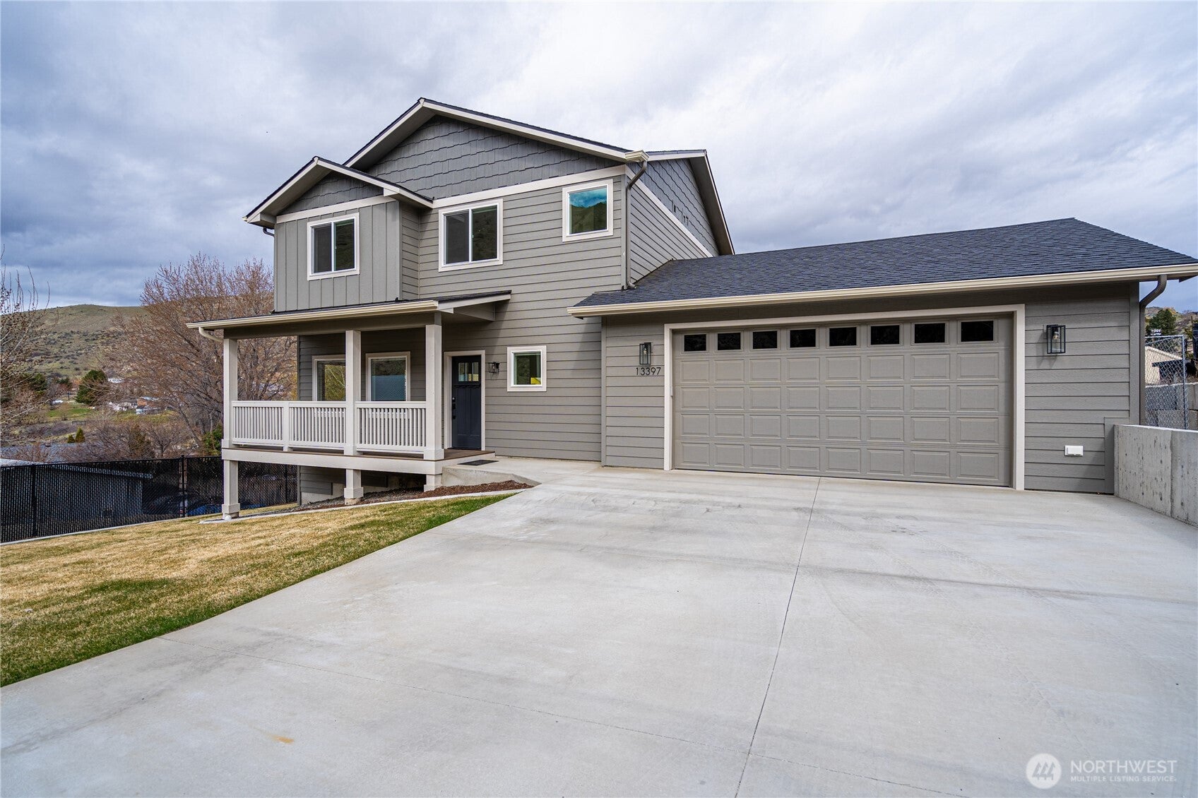 Entiat, Washington, 98822, United States, 3 Bedrooms Bedrooms, ,2 BathroomsBathrooms,Residential,For Sale,1754478