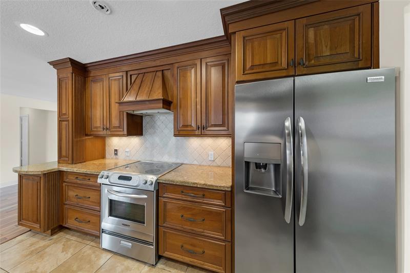 Fort Lauderdale, Florida, 33308, United States, 2 Bedrooms Bedrooms, ,2 BathroomsBathrooms,Residential,For Sale,1890163