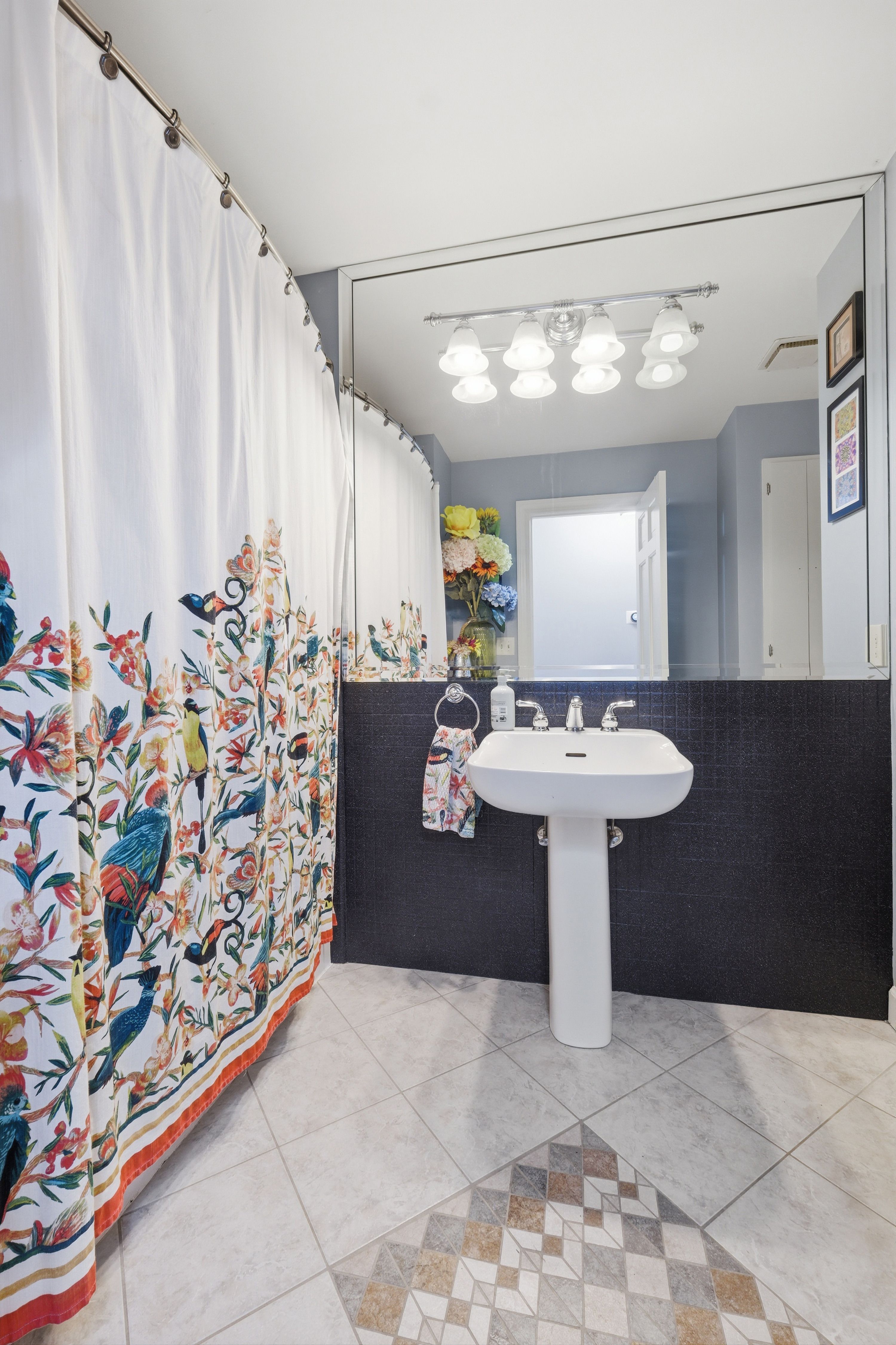  4319 Comanche Trail, Louisville, KY 40207 - 物件實景