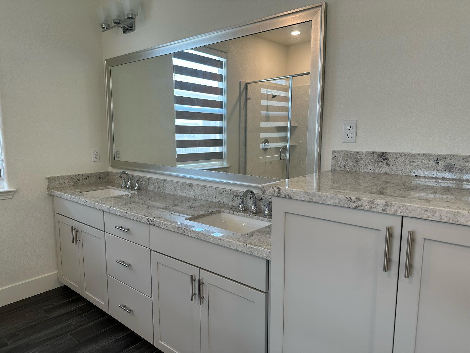Sacramento, California, 95835, United States, 4 Bedrooms Bedrooms, ,3 BathroomsBathrooms,Residential,For Sale,1841936