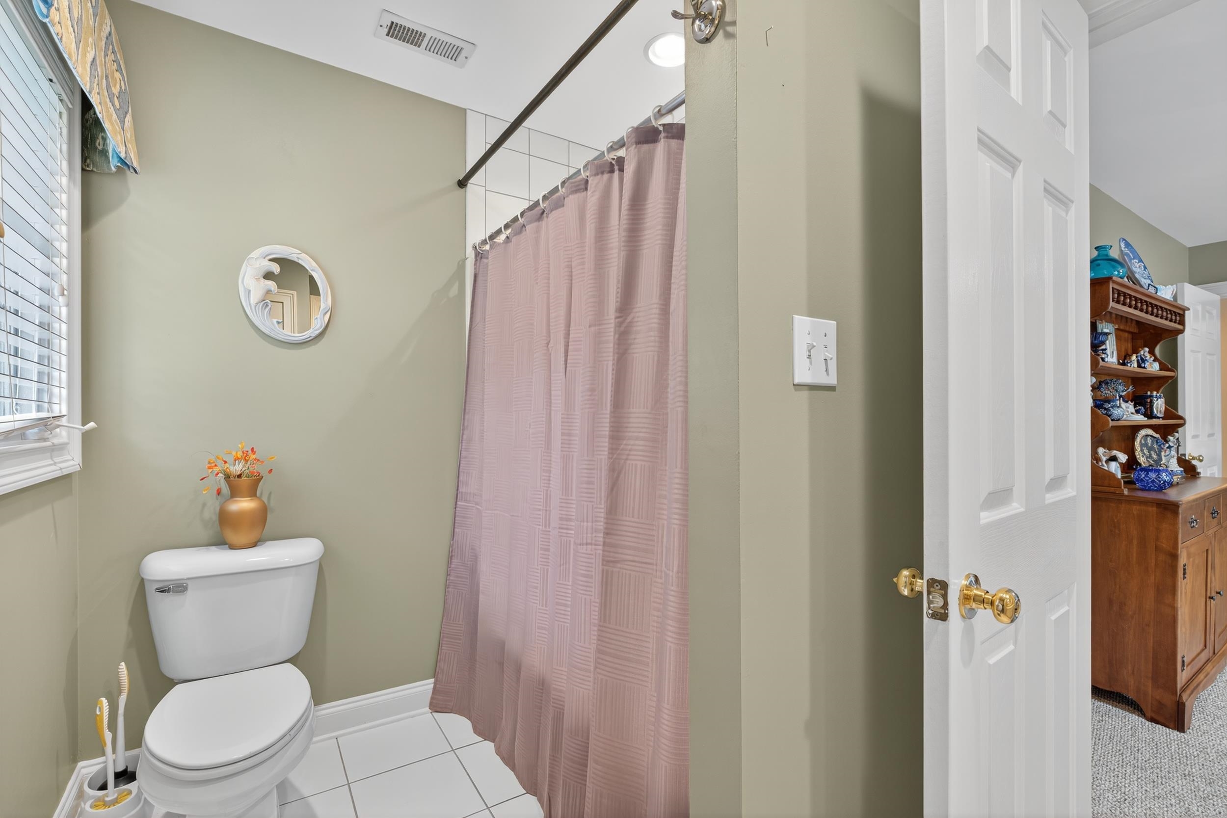 Spartanburg, South Carolina, 29306, United States, 4 Bedrooms Bedrooms, ,4 BathroomsBathrooms,Residential,For Sale,1916730