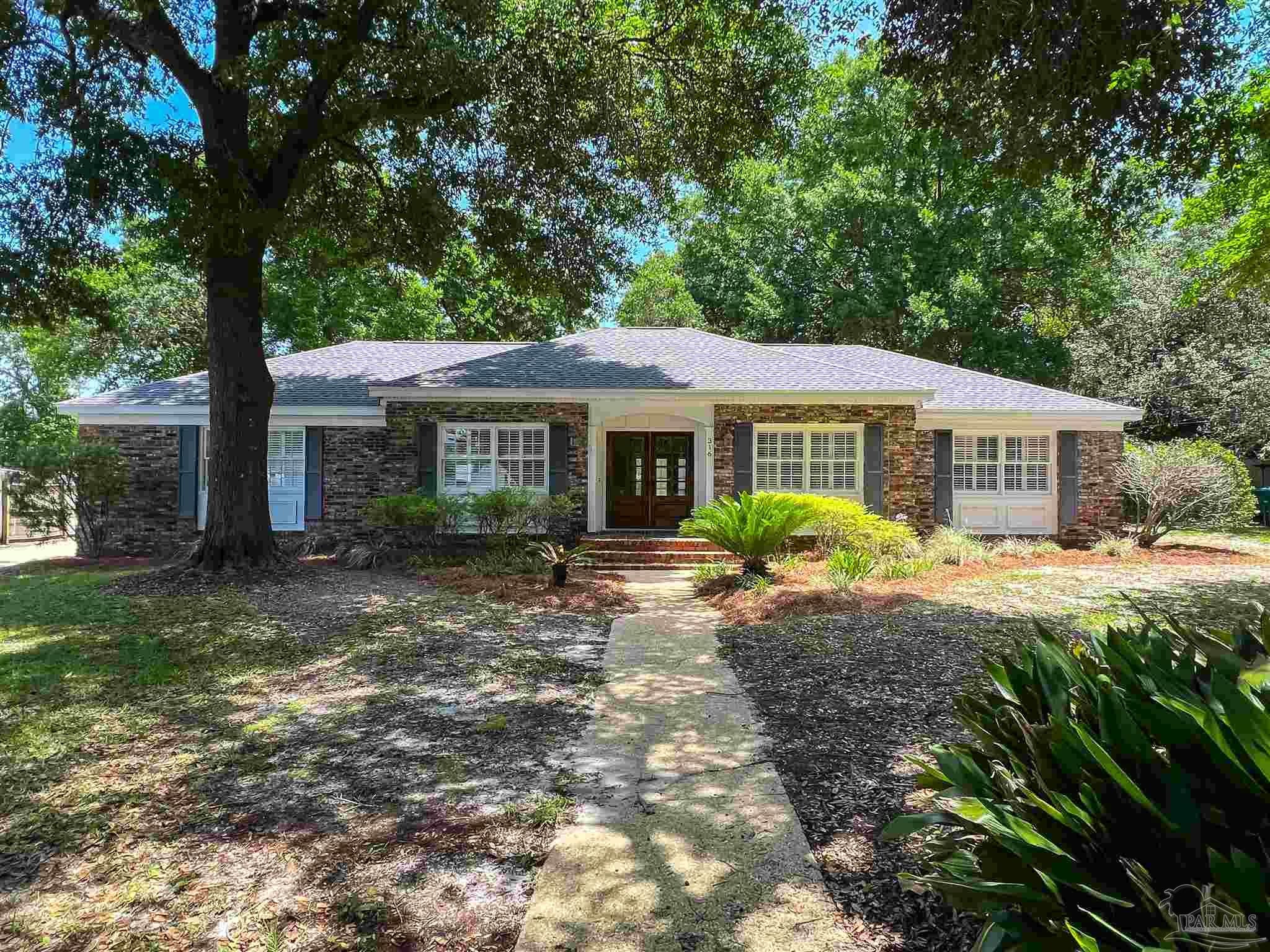 Gulf Breeze, Florida, 32561, United States, 3 Bedrooms Bedrooms, ,3 BathroomsBathrooms,Residential,For Sale,1842112