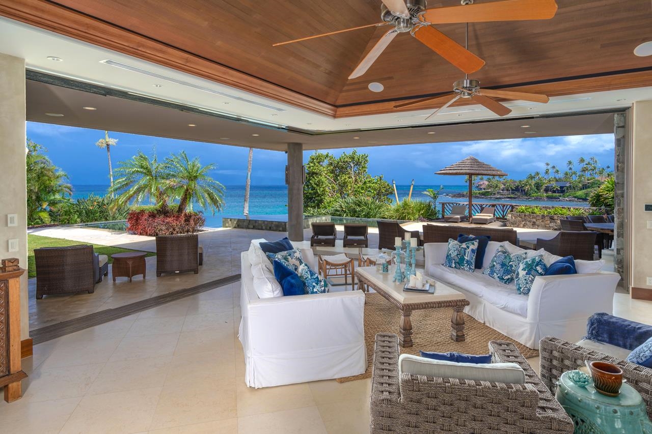 4851 LOWER HONOAPIILANI Rd, Lahaina, Hawaii, 96761, United States, 4 Bedrooms Bedrooms, ,4 BathroomsBathrooms,Residential,For Sale,4851 LOWER HONOAPIILANI Rd,1673575