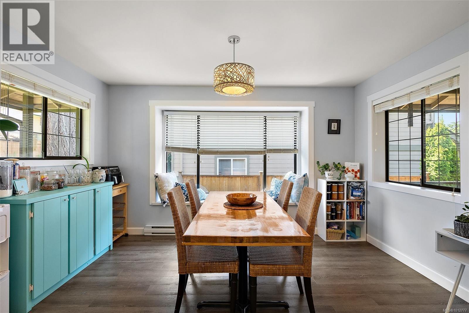 VIEW ROYAL, British Columbia, V9B 6N7, CA, 5 Bedrooms Bedrooms, ,3 BathroomsBathrooms,Residential,For Sale,1951757