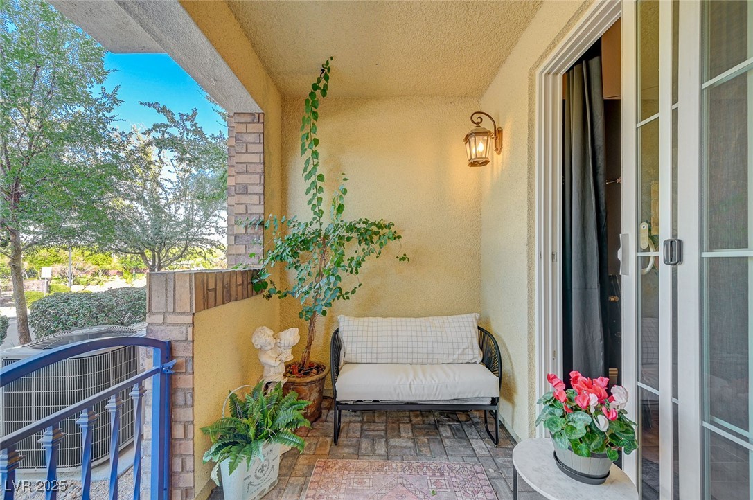 Henderson, Nevada, 89044, United States, 4 Bedrooms Bedrooms, ,3 BathroomsBathrooms,Residential,For Sale,1991497