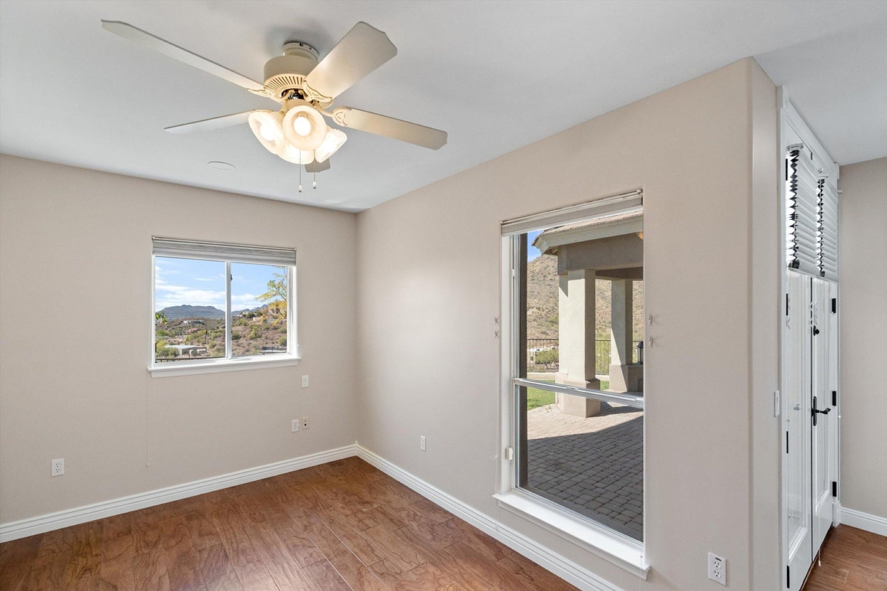  619 E Briles Road ¦Phoenix, AZ - 物件實景