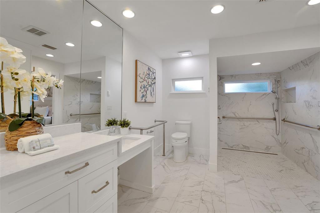 Lake Mary, Florida, 32746, United States, 4 Bedrooms Bedrooms, ,2 BathroomsBathrooms,Residential,For Sale,1987851