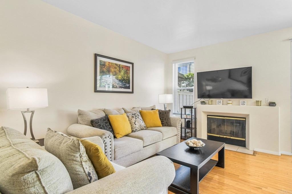 Chula Vista, California, 91914, United States, 3 Bedrooms Bedrooms, ,3 BathroomsBathrooms,Residential,For Sale,1991887