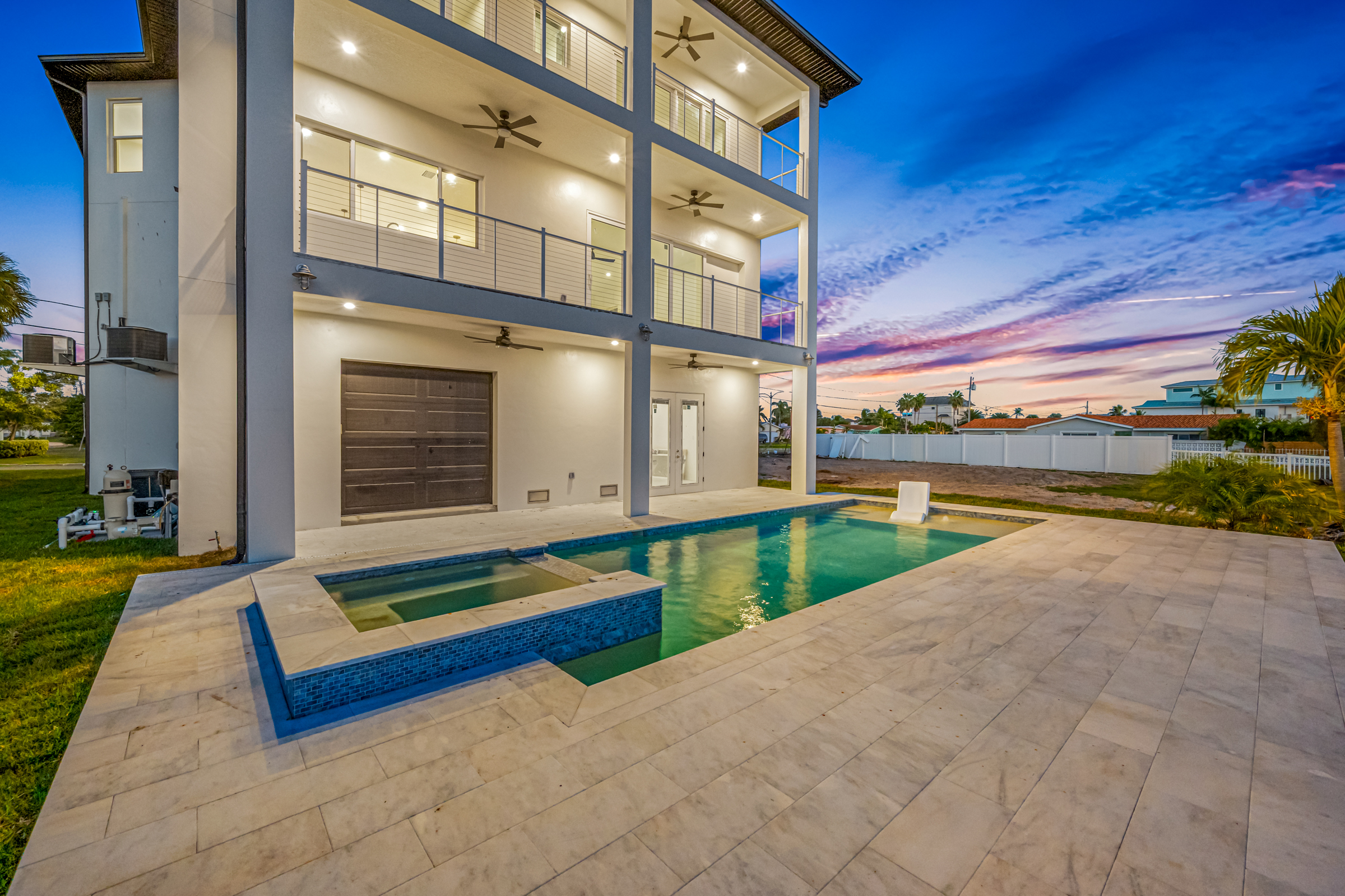 Treasure Island, Florida, 33706, United States, 6 Bedrooms Bedrooms, ,6 BathroomsBathrooms,Residential,For Sale,2032773