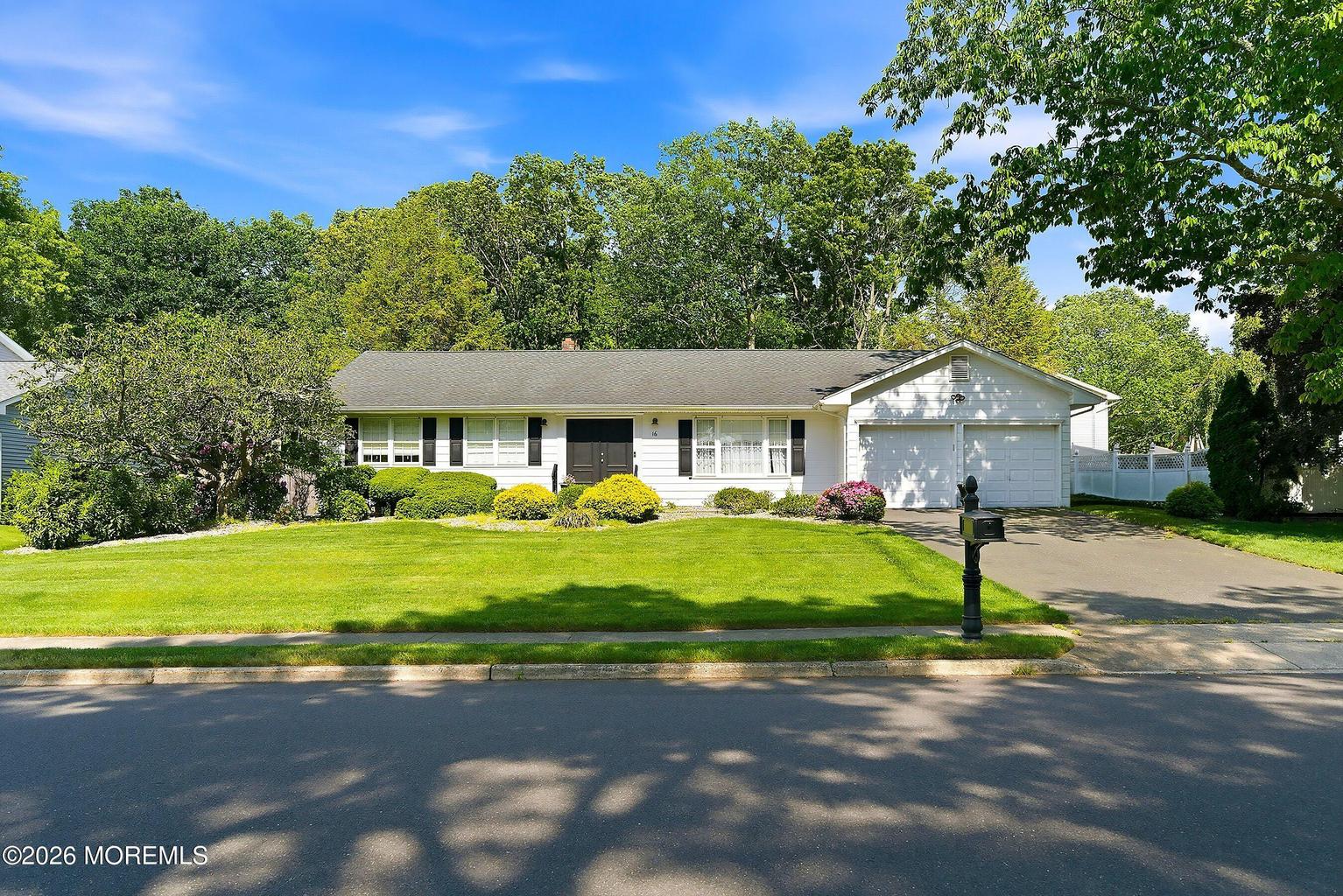 Tunesbrook Dr, Toms River, NJ 08753