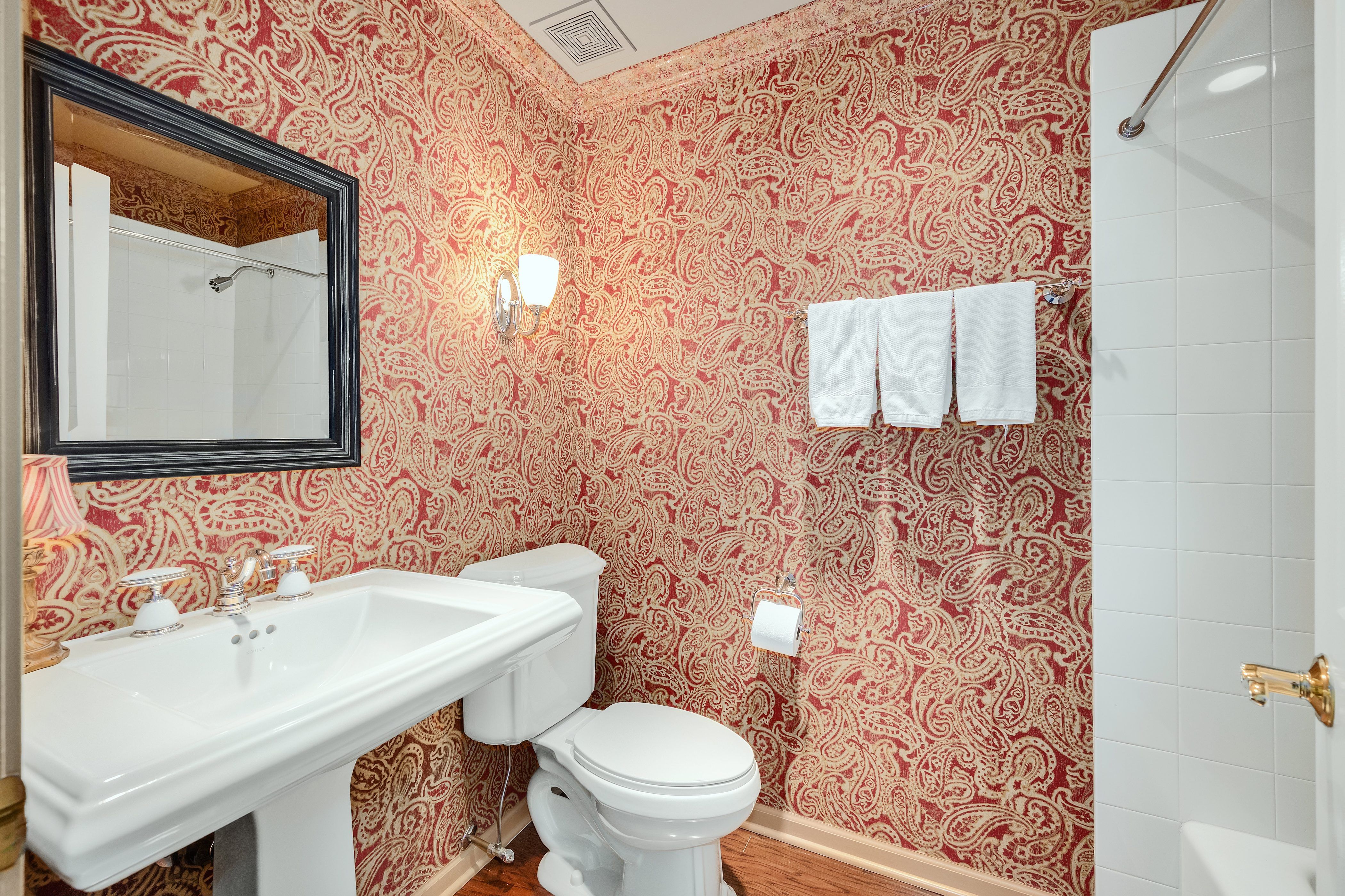  Open Concept Ashbrook Townhome - 物件實景