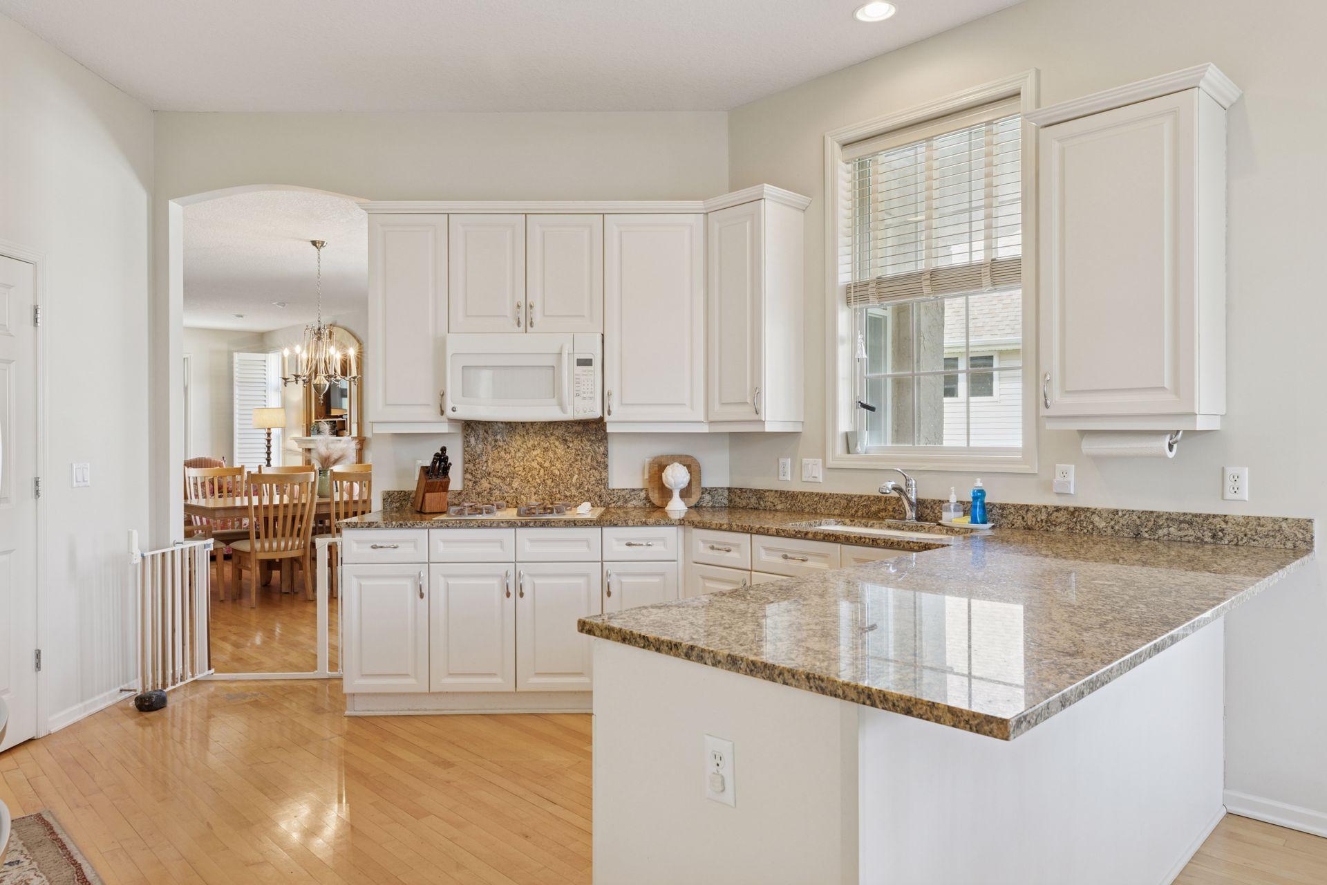 Plymouth, Minnesota, 55446, United States, 3 Bedrooms Bedrooms, ,3 BathroomsBathrooms,Residential,For Sale,1827815