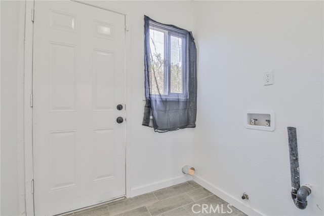 Los Angeles, California, 90059, United States, 2 Bedrooms Bedrooms, ,1 BathroomBathrooms,Residential,For Sale,1942997