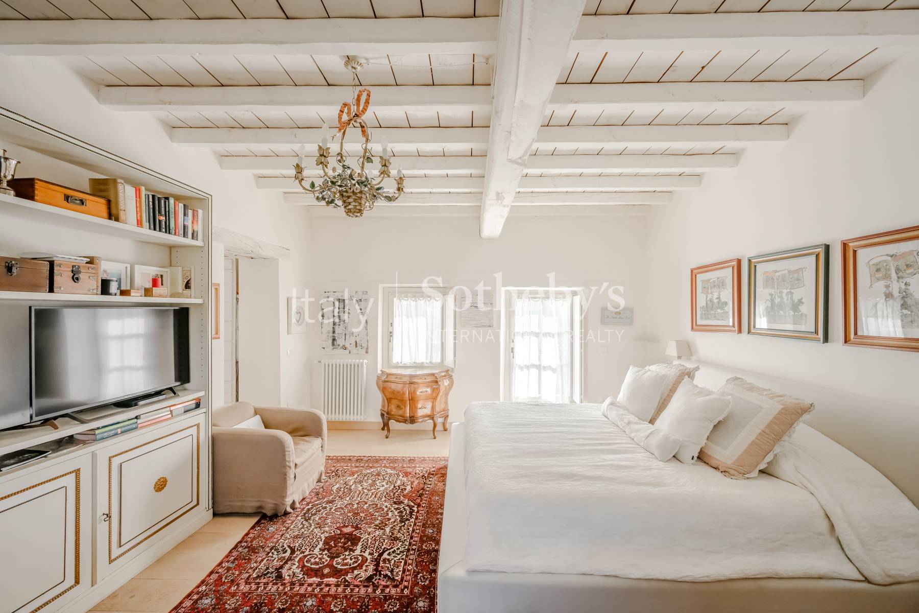  Prestigious farmhouse renovated with charm - 物件實景