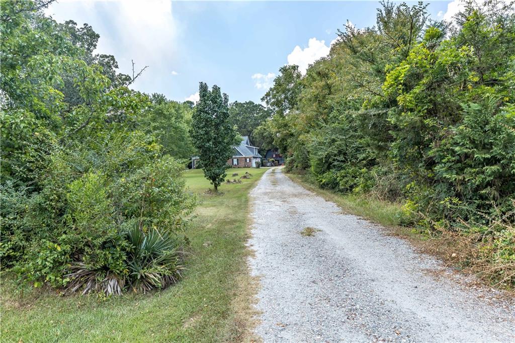 Salem, Alabama, 36874, United States, 4 Bedrooms Bedrooms, ,4 BathroomsBathrooms,Residential,For Sale,1940777