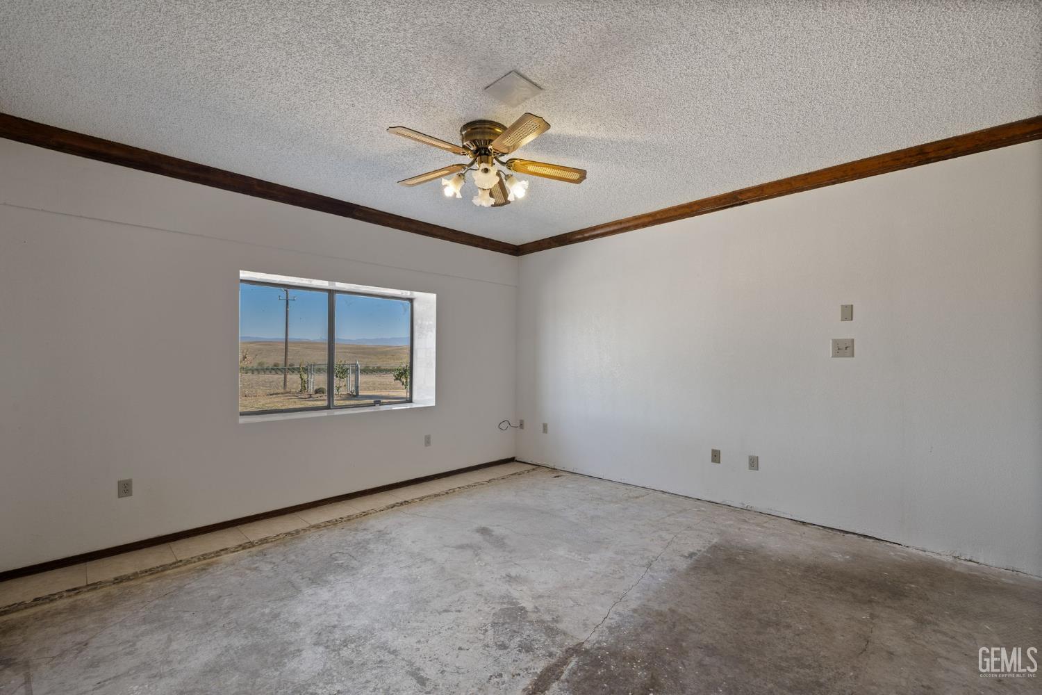 Mc Farland, California, 93250, United States, 3 Bedrooms Bedrooms, ,2 BathroomsBathrooms,Residential,For Sale,1994754