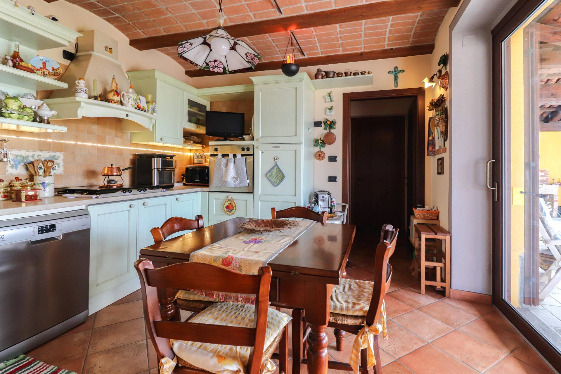 Localit? riviera, Monforte d'Alba, Cuneo, 12065, IT, 3 Bedrooms Bedrooms, ,3 BathroomsBathrooms,Residential,For Sale,Localit? riviera,1639521