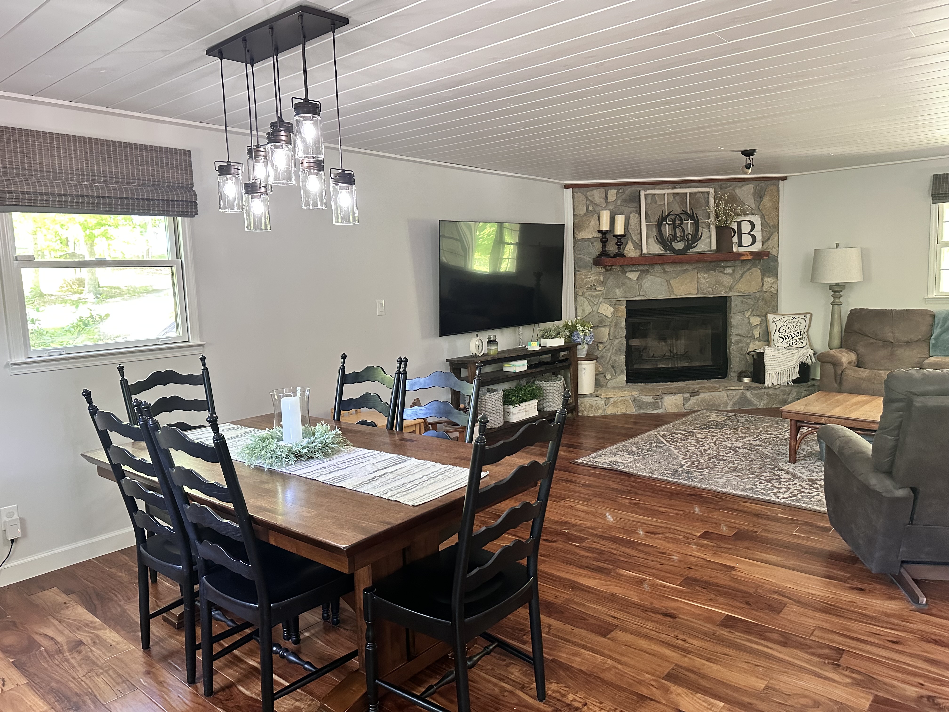 Shepherdsville, Kentucky, 40165, United States, 3 Bedrooms Bedrooms, ,2 BathroomsBathrooms,Residential,For Sale,1944660