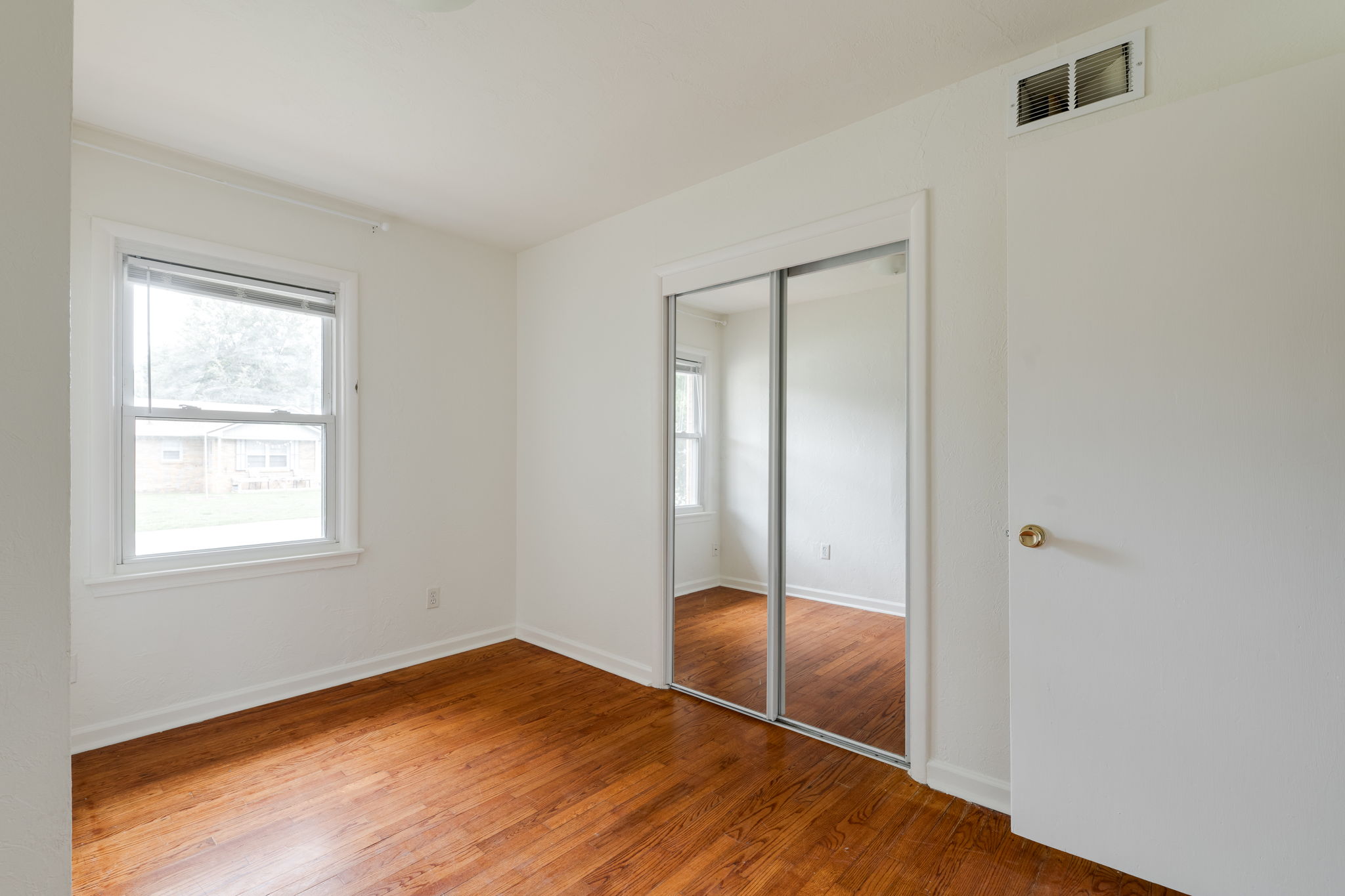  2505 Ashley Drive, The Village, OK 73120 - 物件實景
