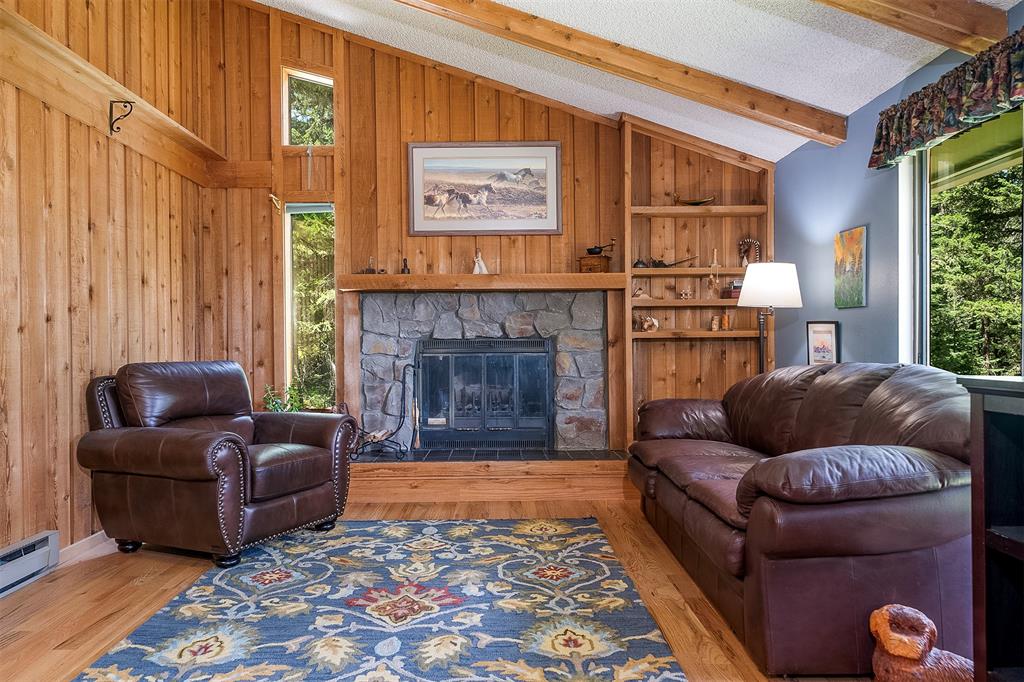 Polson, Montana, 59860, United States, 3 Bedrooms Bedrooms, ,1 BathroomBathrooms,Residential,For Sale,1982519