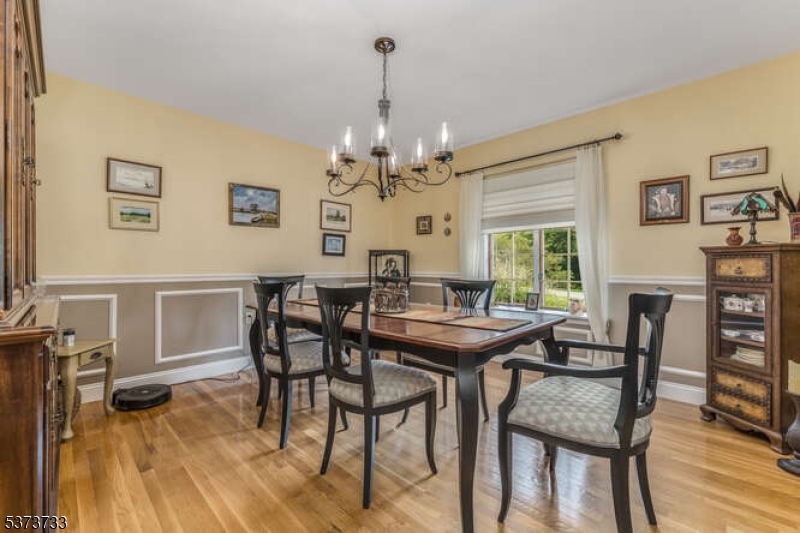 Columbia, New Jersey, 07832, United States, 3 Bedrooms Bedrooms, ,3 BathroomsBathrooms,Residential,For Sale,1977170