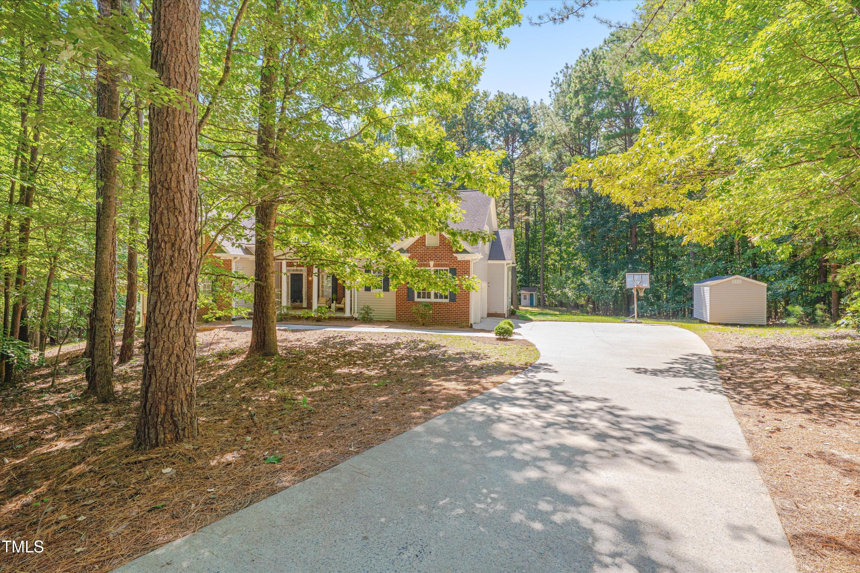 Hillsborough, North Carolina, 27278, United States, 4 Bedrooms Bedrooms, ,4 BathroomsBathrooms,Residential,For Sale,1947049