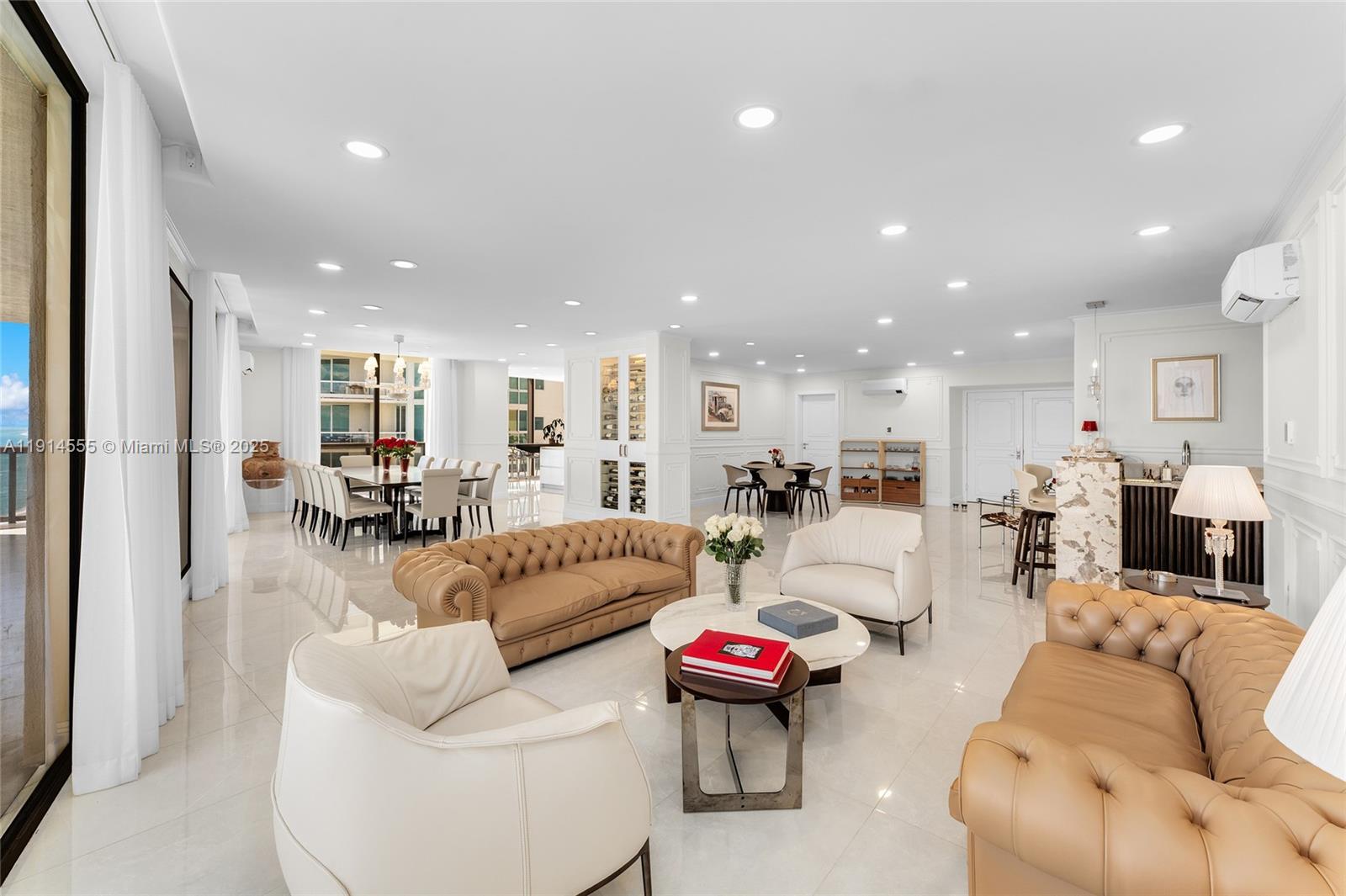 Sunny Isles Beach, Florida, 33160, United States, 6 Bedrooms Bedrooms, ,7 BathroomsBathrooms,Residential,For Sale,1993473