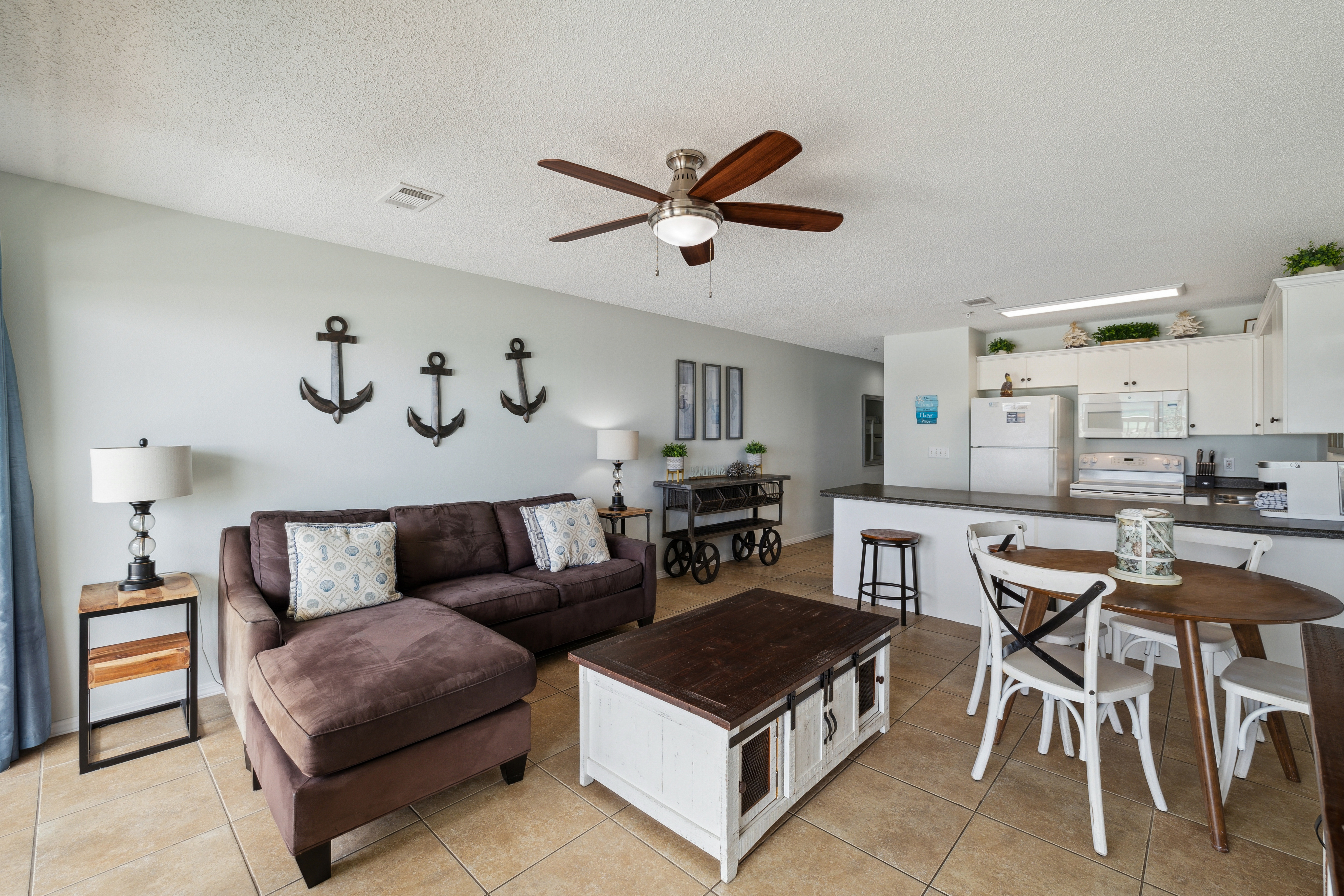  Gulf-Front Condo In Low-Density Building With Uncrowded Beach Access - 物件實景