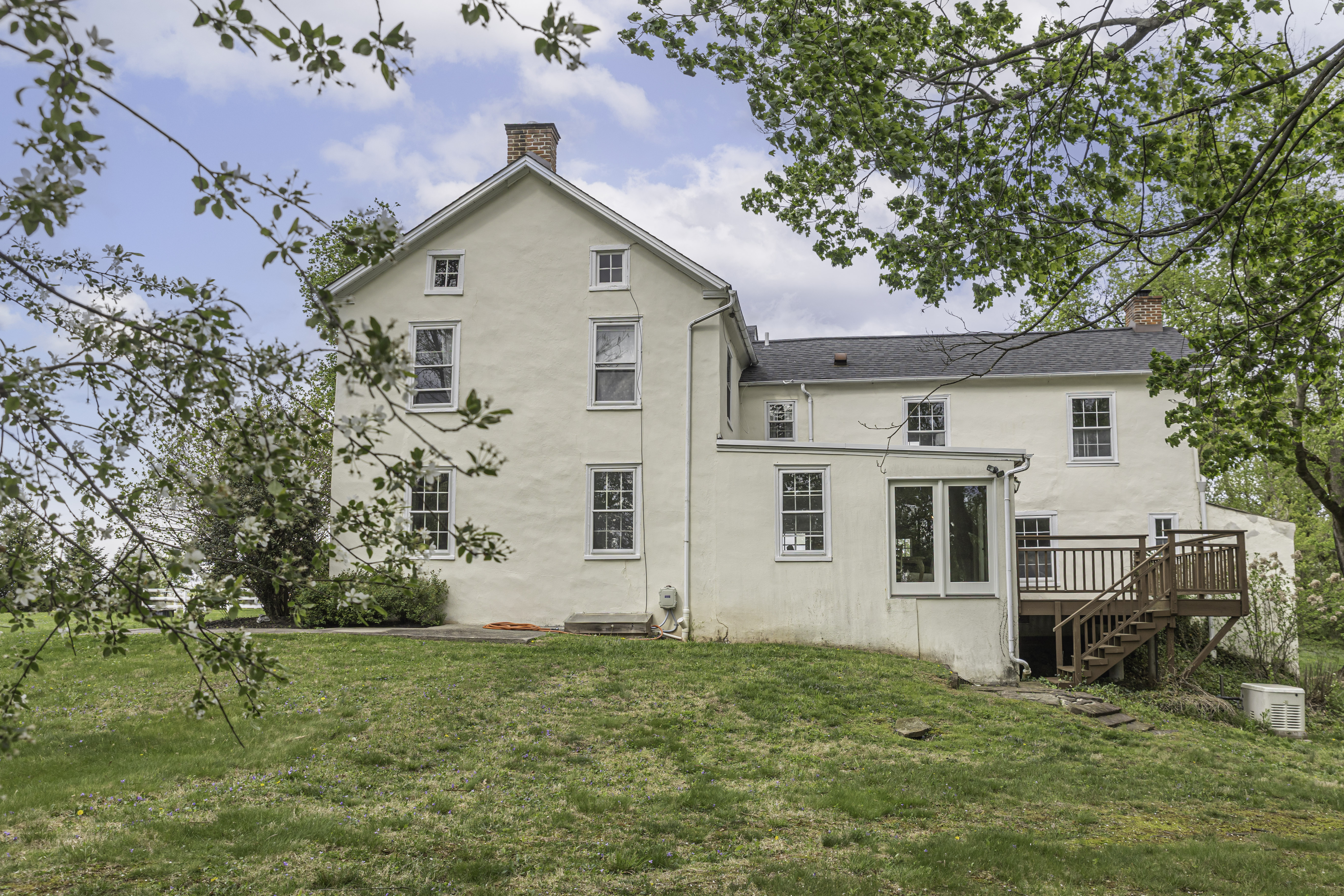  718 Telegraph Road, Perkasie, PA 18944 - 物件實景