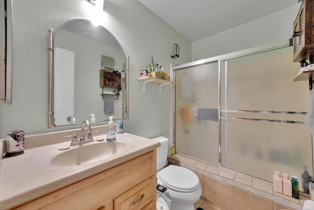 Oceanside, California, 92057, United States, 3 Bedrooms Bedrooms, ,2 BathroomsBathrooms,Residential,For Sale,1939710
