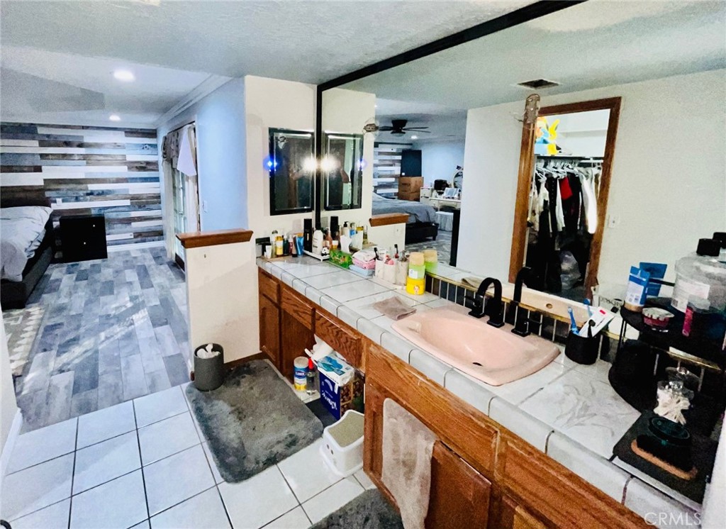 Apple Valley, California, 92308, United States, 4 Bedrooms Bedrooms, ,3 BathroomsBathrooms,Residential,For Sale,2001641