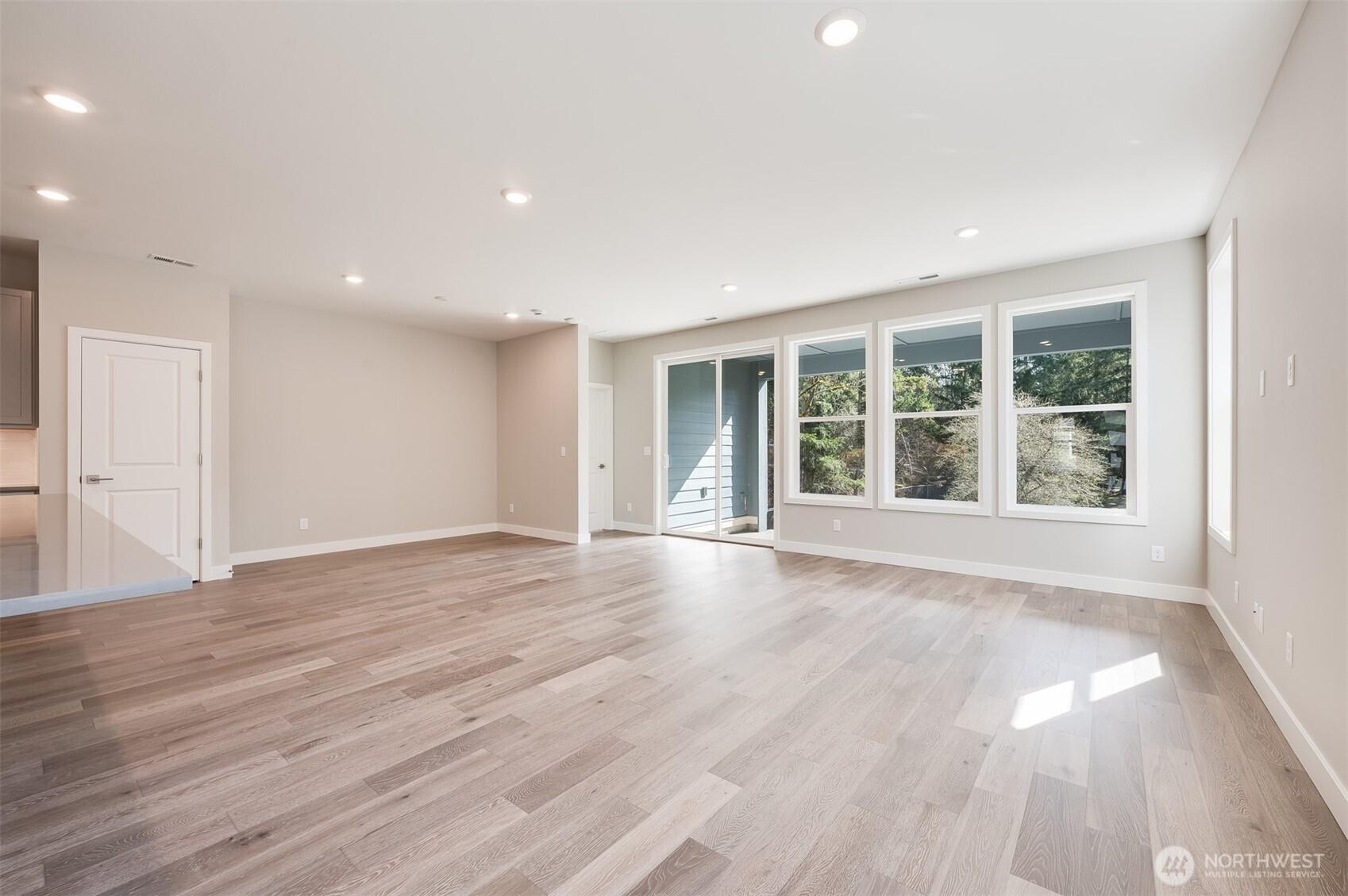 BLACK DIAMOND, Washington, 98010, United States, 2 Bedrooms Bedrooms, ,1 BathroomBathrooms,Residential,For Sale,1892917