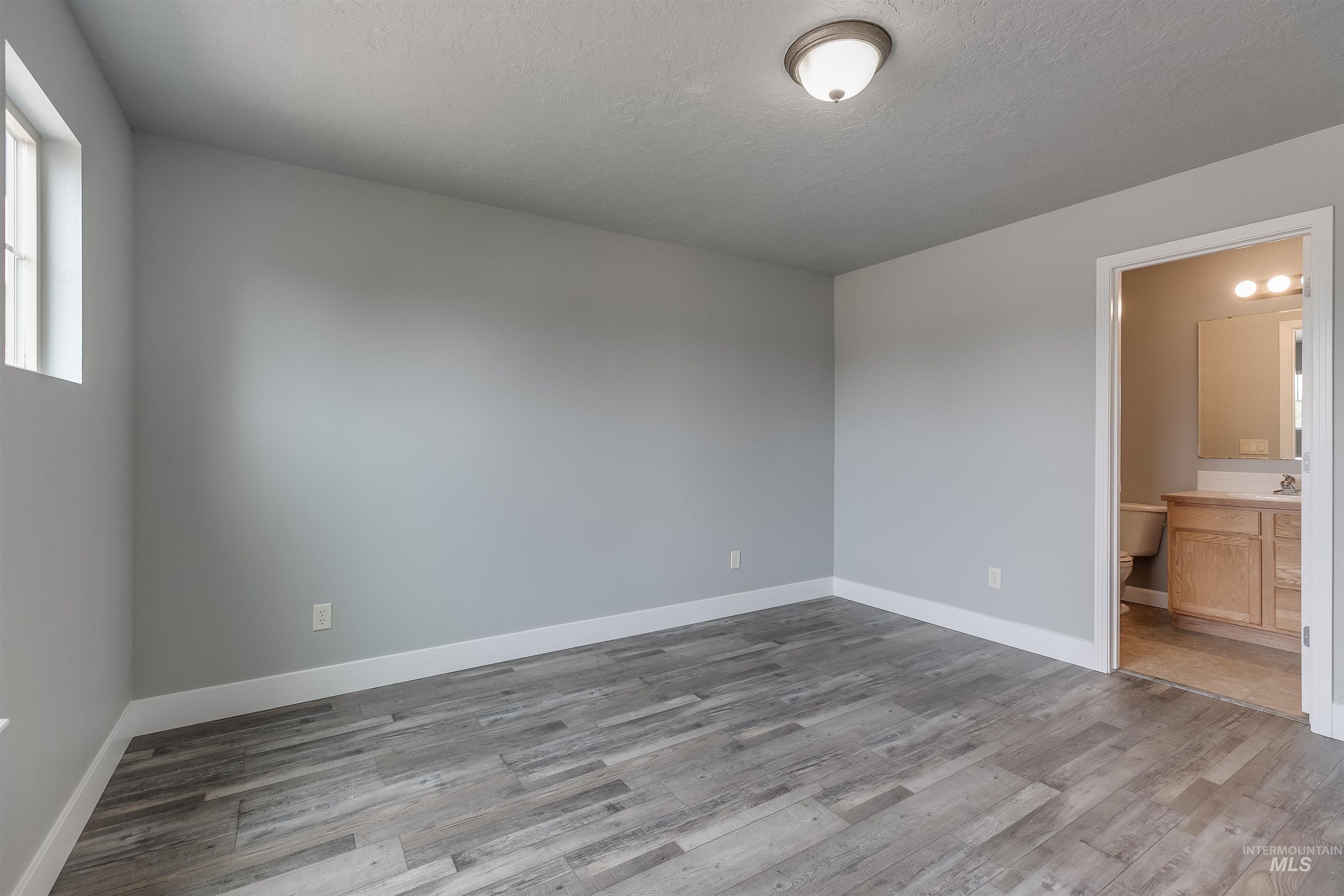 9635/9637 Landmark St, Boise, Idaho, 83704, United States, 6 Bedrooms Bedrooms, ,6 BathroomsBathrooms,Residential,For Sale,9635/9637 Landmark St,1432843