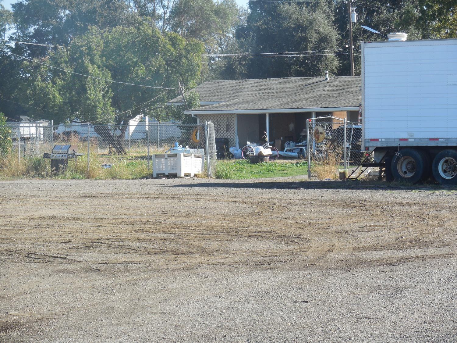 Live Oak, California, 95953, United States, 3 Bedrooms Bedrooms, ,2 BathroomsBathrooms,Residential,For Sale,1981142