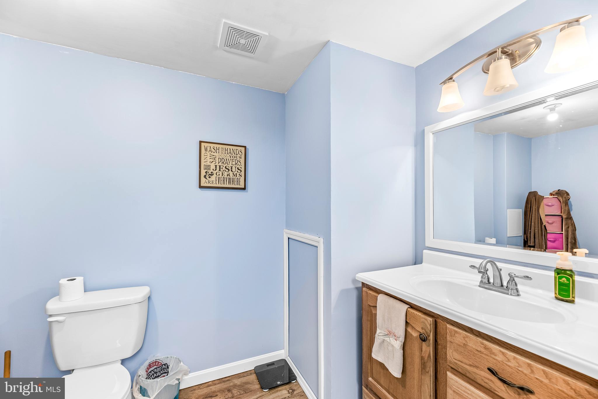 La Plata, Maryland, 20646, United States, 4 Bedrooms Bedrooms, ,4 BathroomsBathrooms,Residential,For Sale,1943631