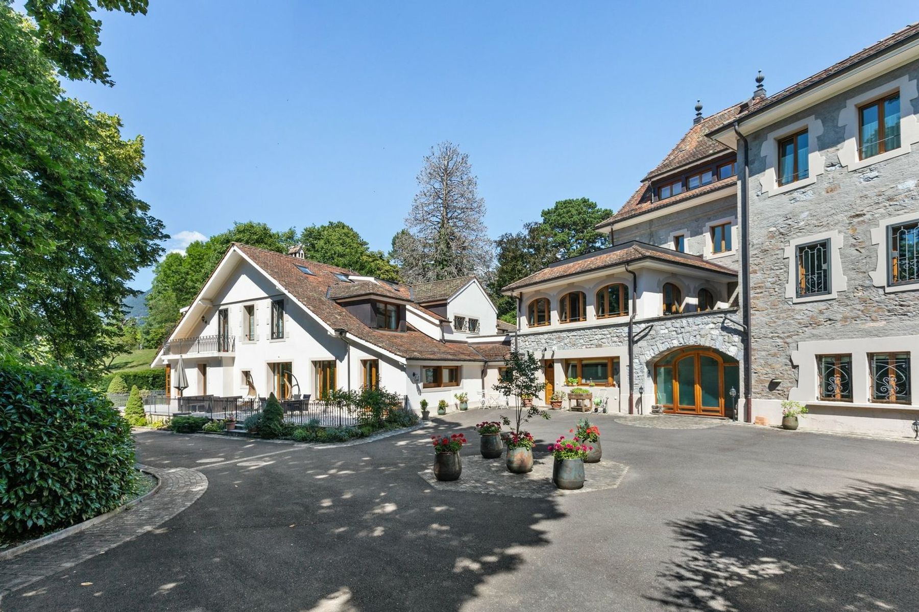  Masterly property, a few steps from the quays and St-Georges School. - 物件實景