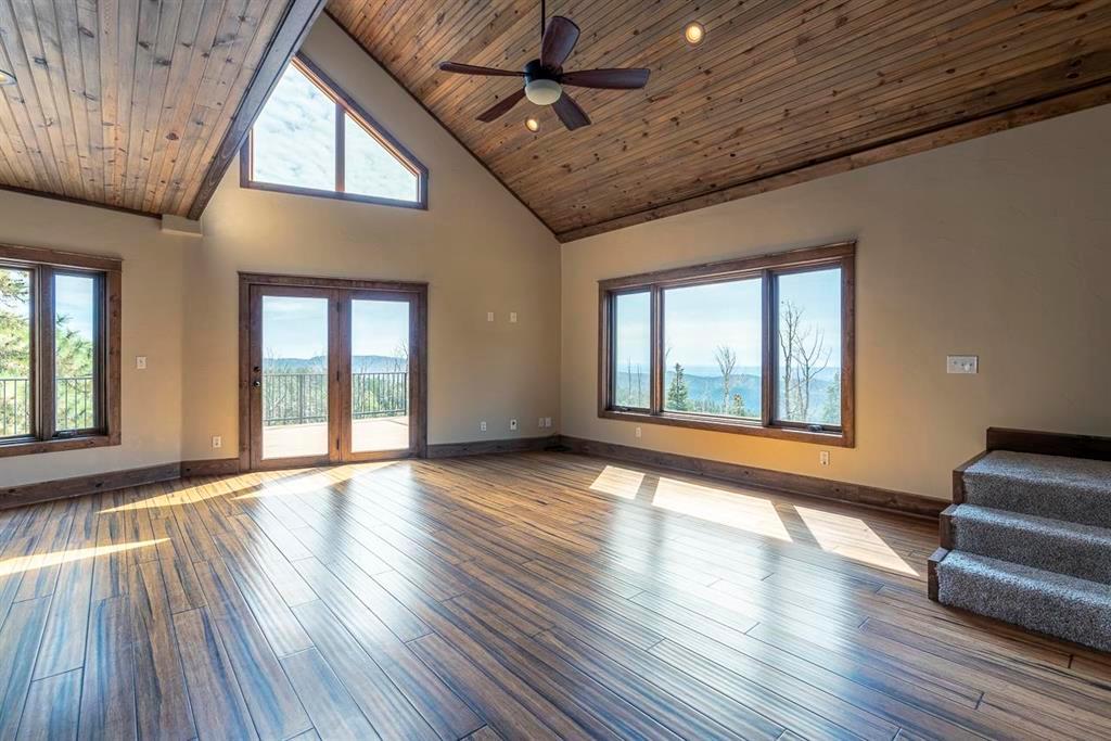 Durango, Colorado, 81301, United States, 3 Bedrooms Bedrooms, ,4 BathroomsBathrooms,Residential,For Sale,1787278