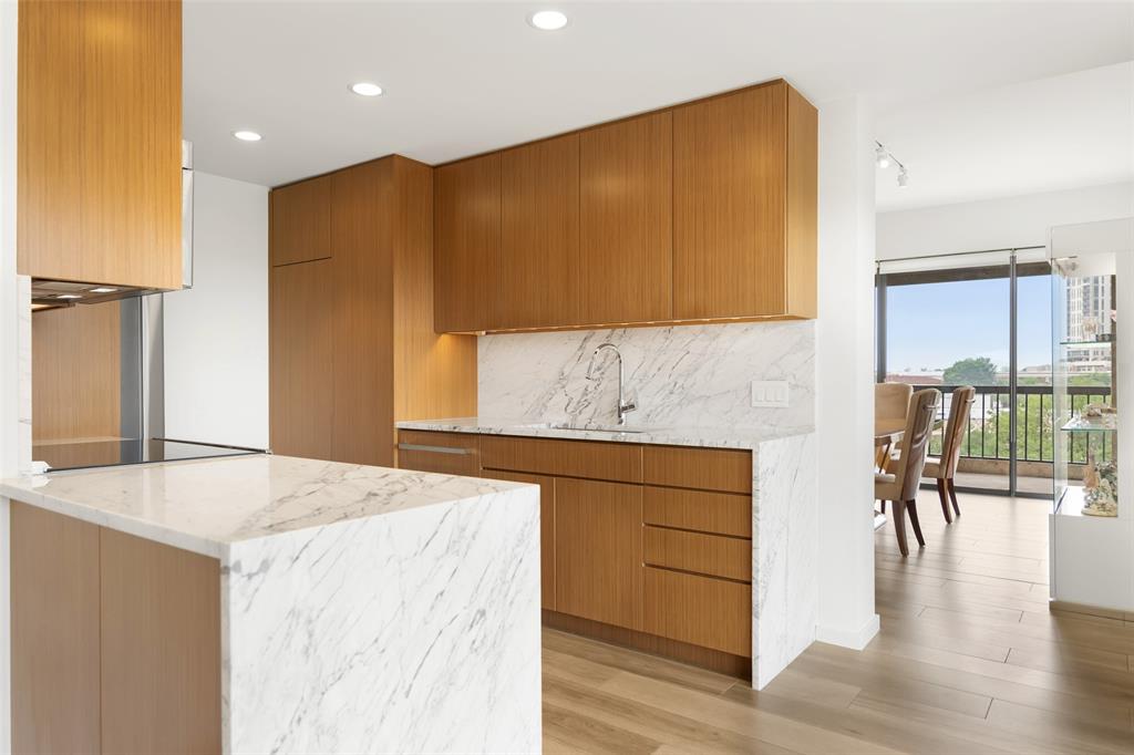 Dallas, Texas, 75219, United States, 3 Bedrooms Bedrooms, ,2 BathroomsBathrooms,Residential,For Sale,1792893