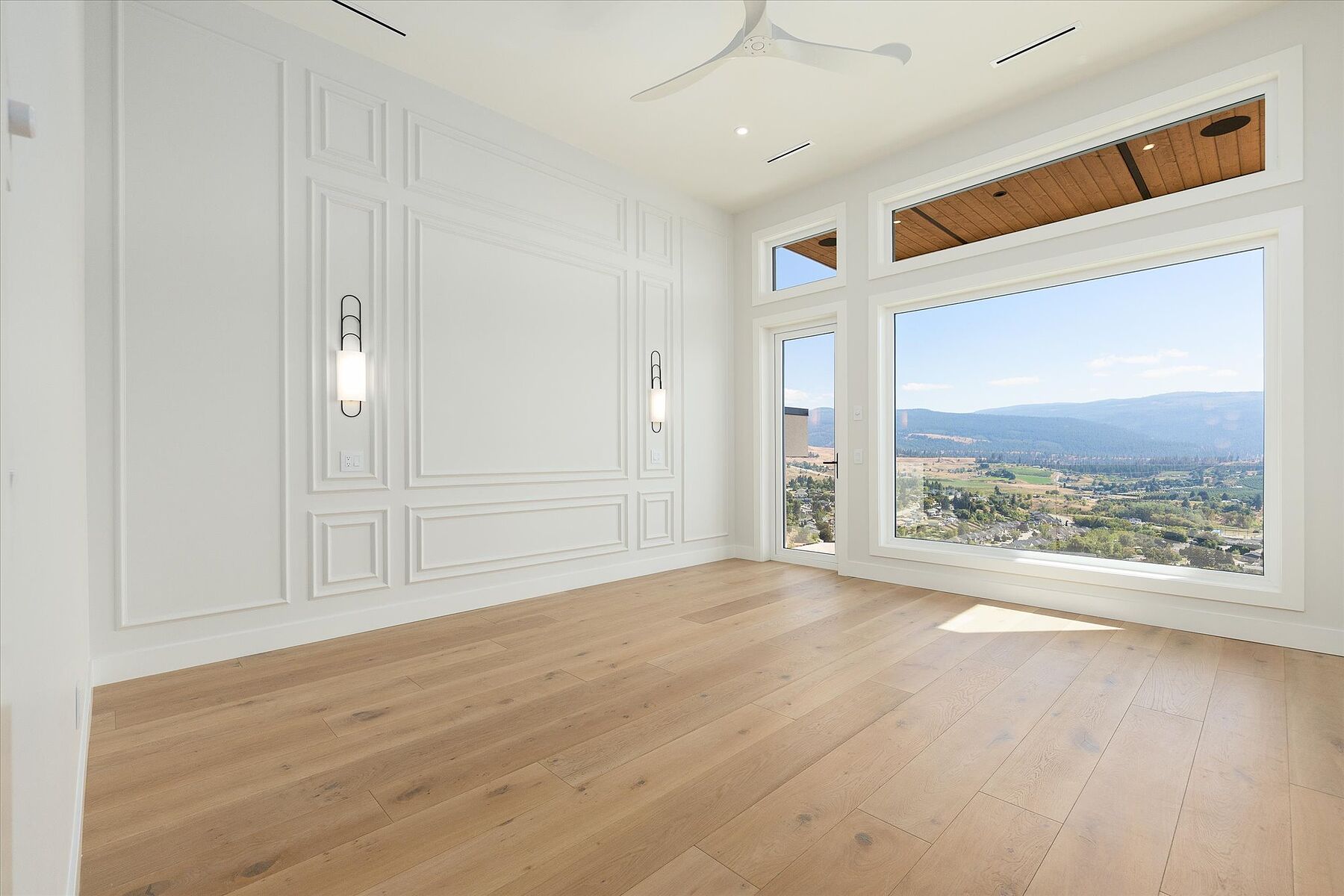  Spacious Modern Build - 物件實景