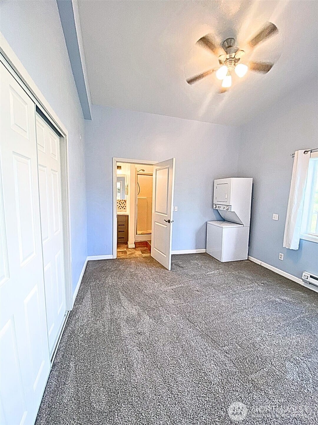 Chehalis, Washington, 98532, United States, 2 Bedrooms Bedrooms, ,1 BathroomBathrooms,Residential,For Sale,1989127