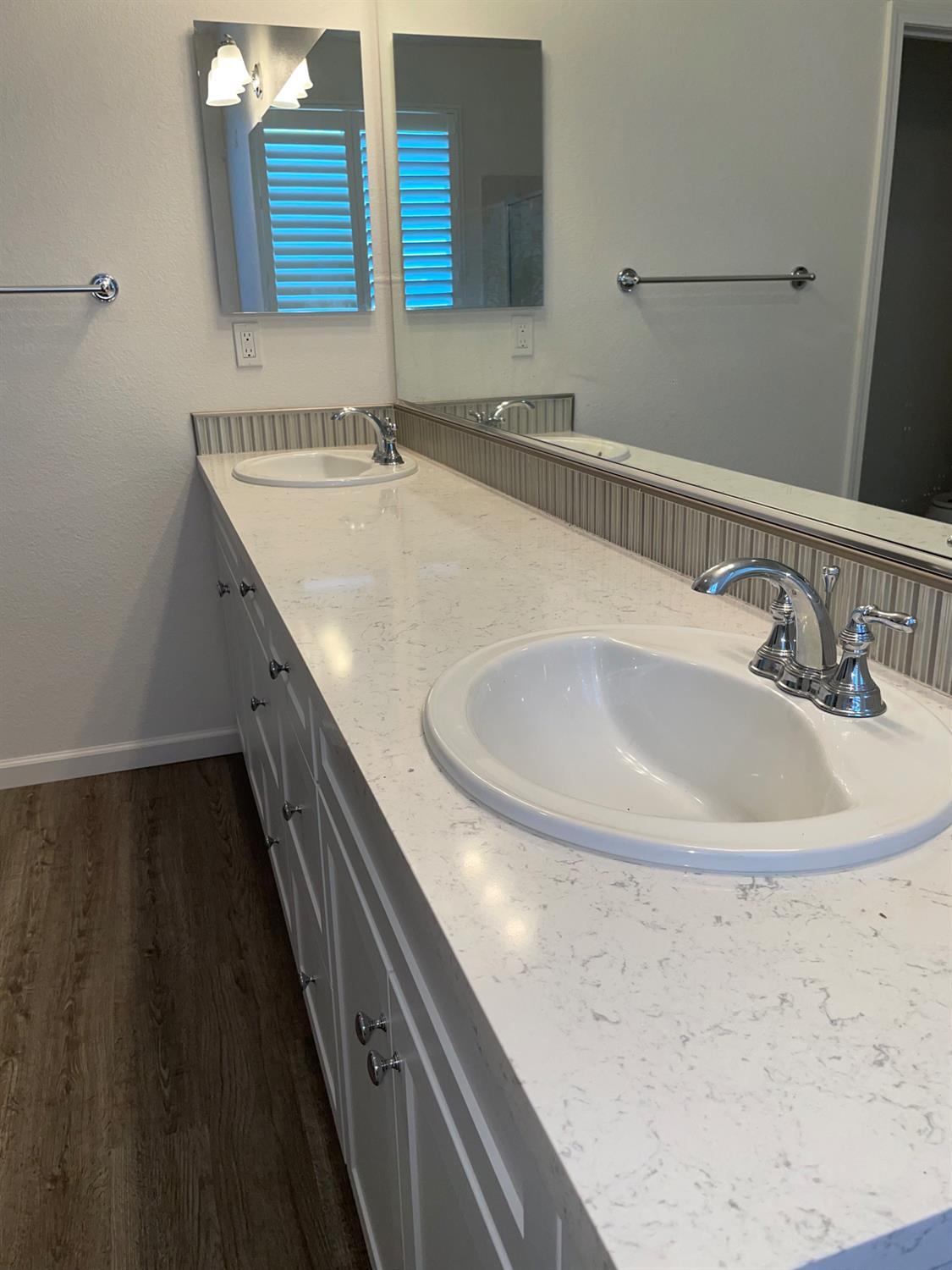 Merced, California, 95341, United States, 5 Bedrooms Bedrooms, ,3 BathroomsBathrooms,Residential,For Sale,1987010