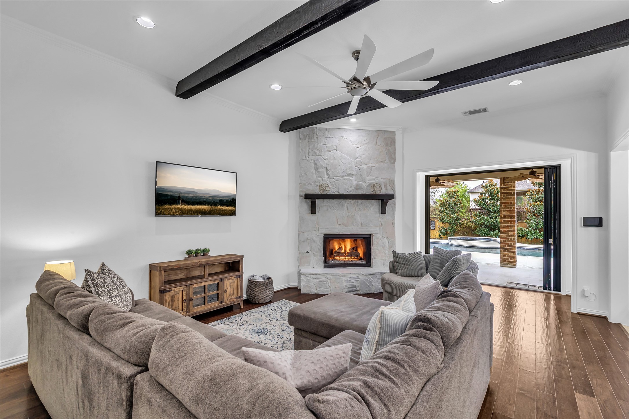 The Woodlands, Texas, 77354, United States, 6 Bedrooms Bedrooms, ,7 BathroomsBathrooms,Residential,For Sale,2001966