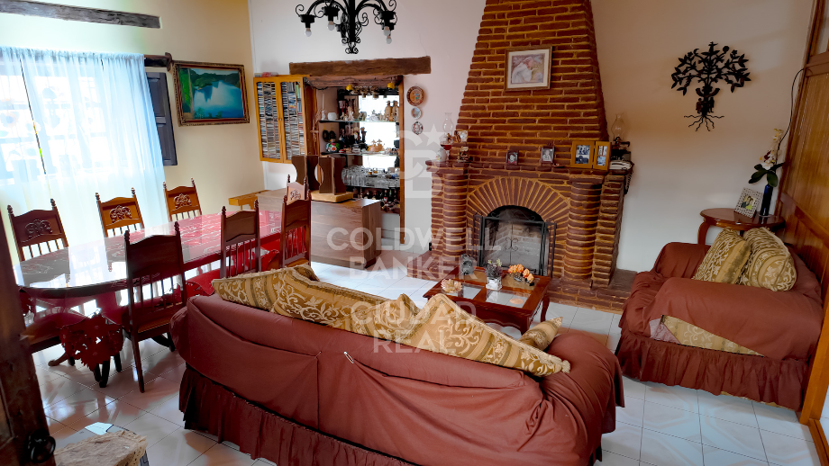 San Cristóbal de las Casas, Chiapas, 29230, Mexico, 3 Bedrooms Bedrooms, ,3 BathroomsBathrooms,Residential,For Sale,1949278