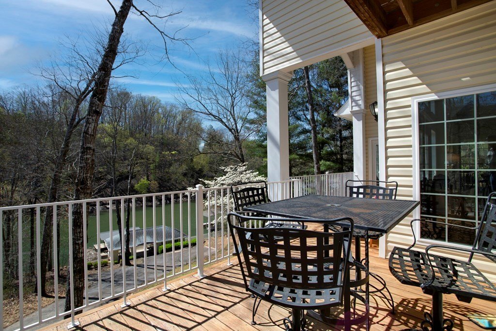 Hayesville, North Carolina, 28904, United States, 4 Bedrooms Bedrooms, ,4 BathroomsBathrooms,Residential,For Sale,1758392