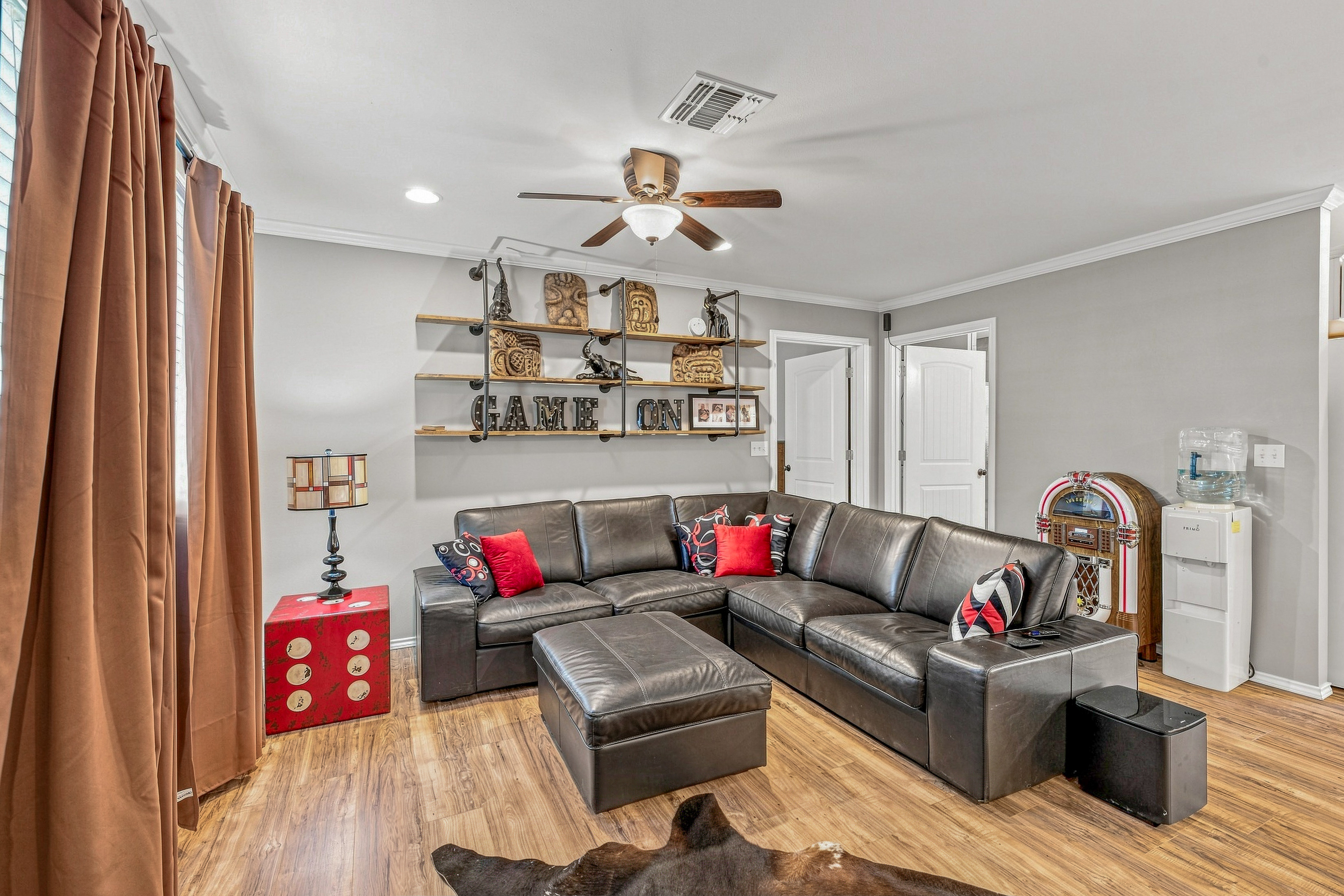  730 Virginia Street, Graham, TX, 76450 - 物件實景