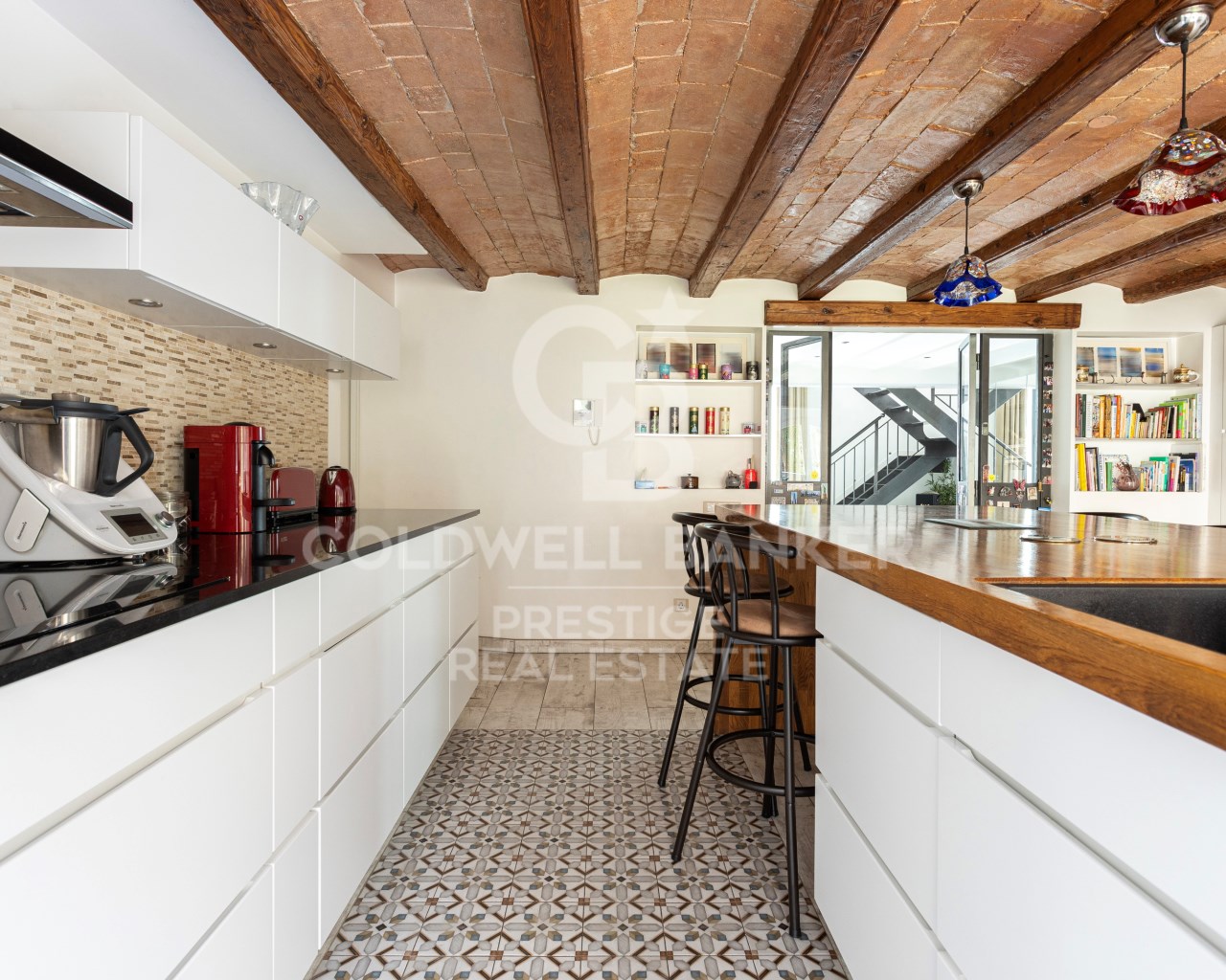 Barcelona, Catalonia, ES, 4 Bedrooms Bedrooms, ,3 BathroomsBathrooms,Residential,For Sale,1795299