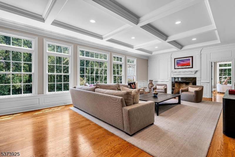 Bernardsville Boro, New Jersey, 07924, United States, 5 Bedrooms Bedrooms, ,8 BathroomsBathrooms,Residential,For Sale,1910791