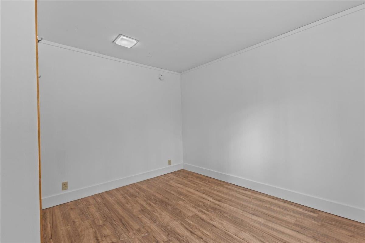 Stowe, Vermont, 05672, United States, 4 Bedrooms Bedrooms, ,2 BathroomsBathrooms,Residential,For Sale,2003261