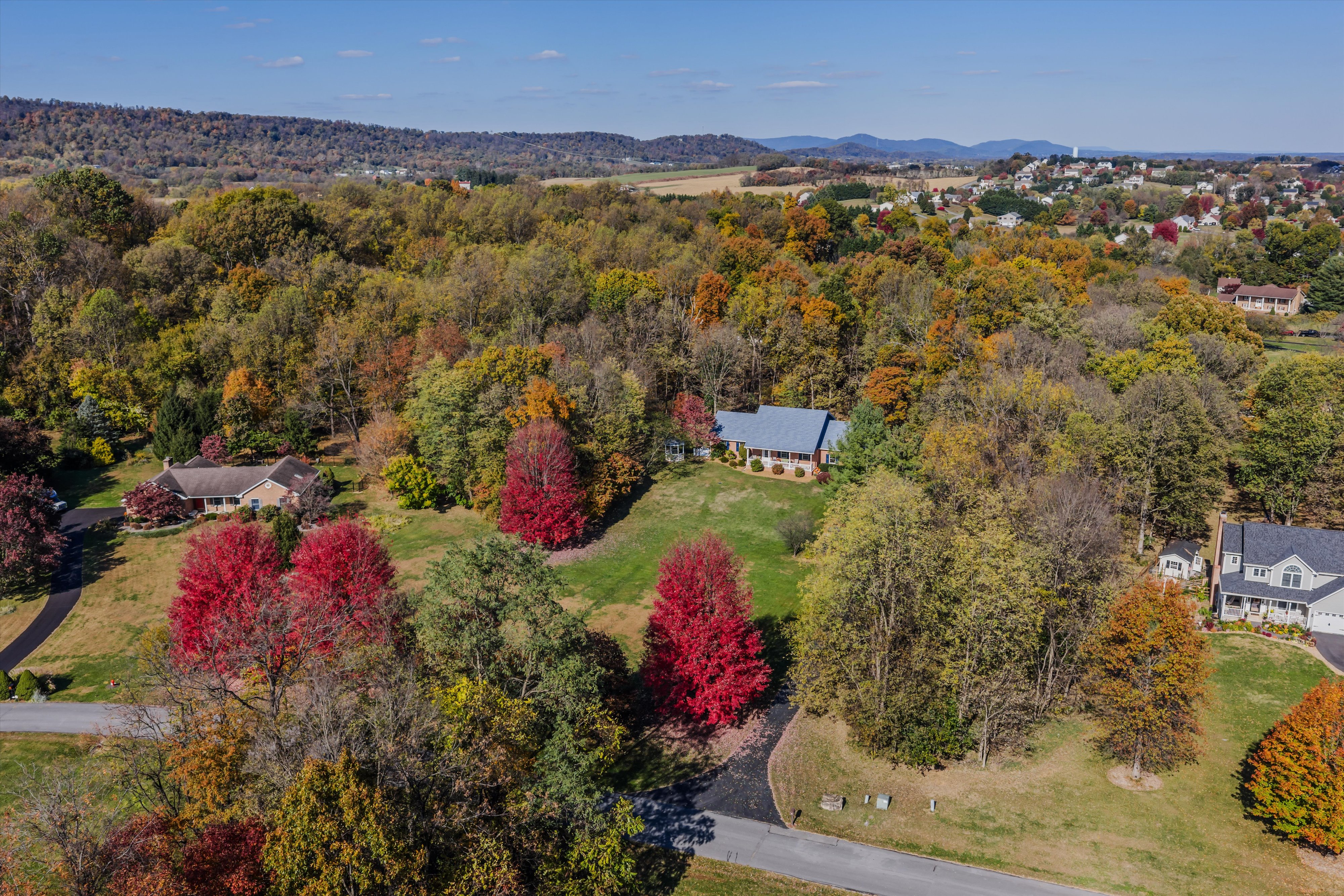 Martinsburg, West Virginia, 25403, United States, 3 Bedrooms Bedrooms, ,Residential,For Sale,1998035
