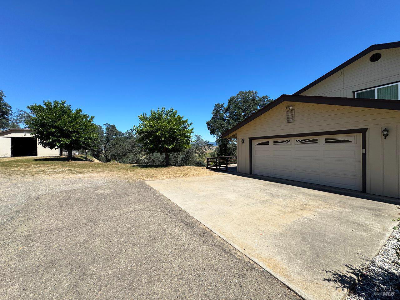 Lakeport, California, 95453, United States, 4 Bedrooms Bedrooms, ,3 BathroomsBathrooms,Residential,For Sale,2015104